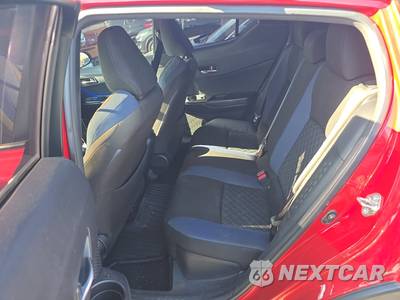 2021 Toyota C-HR XLE - zdjęcie 13 z 44 - miniatura