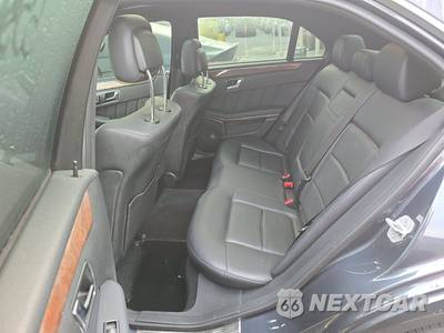 2012 Mercedes-Benz E 350 4MATIC Sedan - zdjęcie 13 z 43 - miniatura