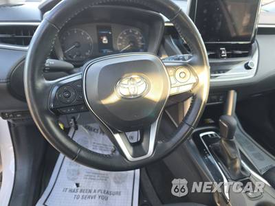 2023 Toyota Corolla Cross LE - zdjęcie 10 z 28 - miniatura