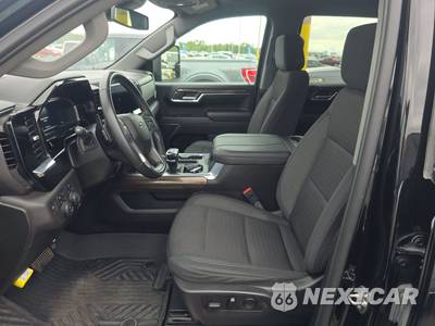 2024 Chevrolet Silverado 1500 RST Crew Cab Medium Bed 1SP - zdjęcie 7 z 21 - miniatura
