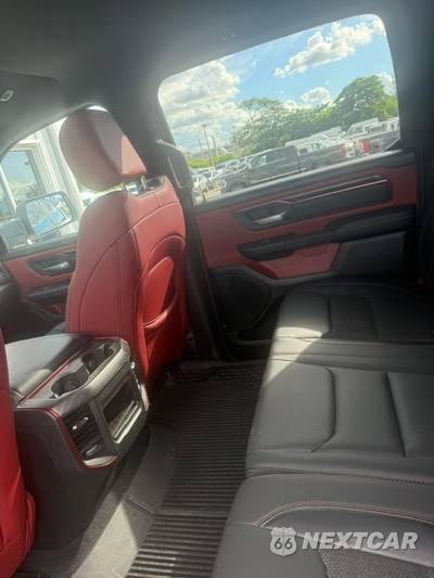 2025 Ram 1500 Rebel Crew Cab Short Bed - zdjęcie 5 z 8 - miniatura