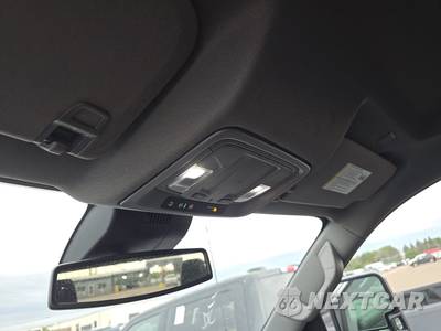 2026 GMC Sierra 2500HD SLT Crew Cab Medium Bed - zdjęcie 17 z 27 - miniatura