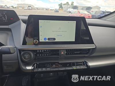 2026 Toyota Prius LE - zdjęcie 11 z 21 - miniatura