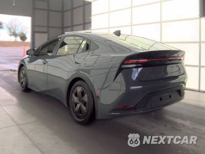 2026 Toyota Prius LE - zdjęcie 6 z 21 - miniatura