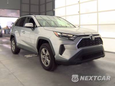 2025 Toyota RAV4 Hybrid XLE - zdjęcie 3 z 24 - miniatura