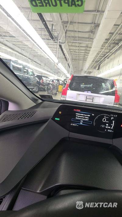 2025 Toyota Prius LE - zdjęcie 30 z 43 - miniatura