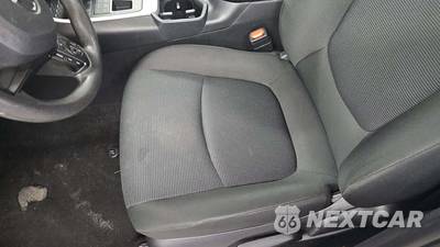 2025 Toyota RAV4 LE - zdjęcie 31 z 41 - miniatura
