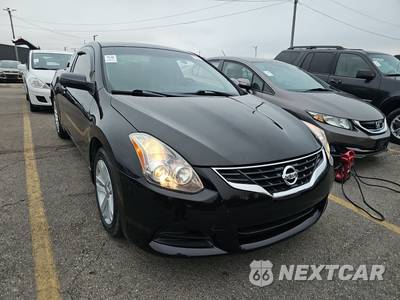 2013 Nissan Altima 2.5 S Coupe - zdjęcie 3 z 37 - miniatura