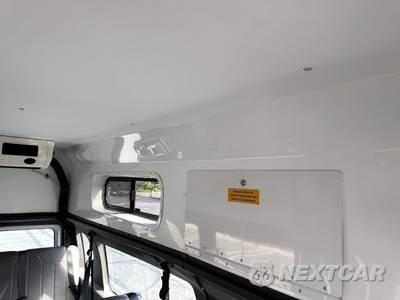 2014 Ford Super Duty E-350 Commercial Cargo Van 138.0" WB - zdjęcie 40 z 50 - miniatura