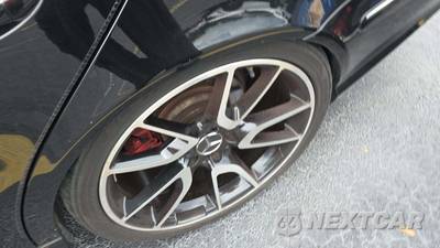 2009 Mercedes-Benz E 550 Sedan - zdjęcie 22 z 48 - miniatura