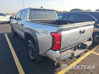 2025 Toyota Tacoma TRD Off-Road Crew Cab Medium Bed - zdjęcie 6 z 25 - miniatura