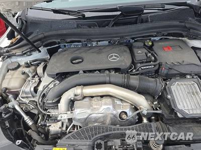 2025 Mercedes-Benz GLA 250 4MATIC - zdjęcie 15 z 23 - miniatura