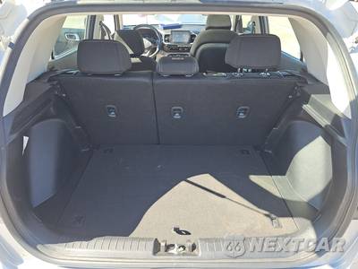 2025 Hyundai Venue SEL - zdjęcie 16 z 23 - miniatura
