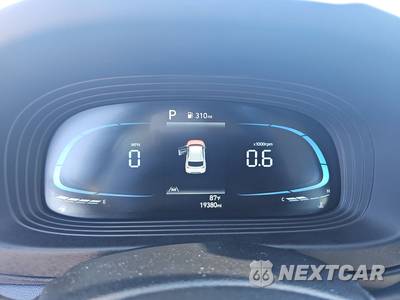2025 Hyundai Venue SEL - zdjęcie 12 z 20 - miniatura