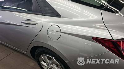 2021 Hyundai Elantra SE - zdjęcie 23 z 33 - miniatura