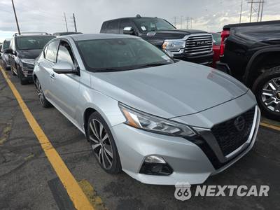 2021 Nissan Altima Platinum - zdjęcie 3 z 41 - miniatura