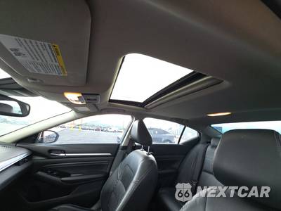 2021 Nissan Altima Platinum - zdjęcie 19 z 41 - miniatura