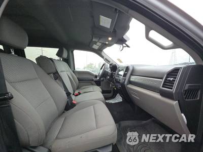 2021 Ford Super Duty F-250 XLT Crew Cab Long Bed - zdjęcie 8 z 36 - miniatura