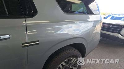 2025 Chevrolet Suburban Z71 2Z7 - zdjęcie 23 z 25 - miniatura