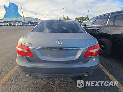 2011 Mercedes-Benz E 350 4MATIC Sedan - zdjęcie 5 z 18 - miniatura