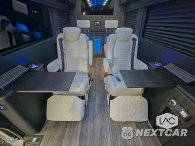 2025 Mercedes-Benz Sprinter 3500XD Cargo Van DRW High Roof 170.0" WB - zdjęcie 9 z 29 - miniatura