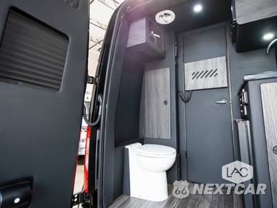 2025 Mercedes-Benz Sprinter 2500 Cargo Van Standard Roof 144.0" WB - zdjęcie 9 z 28 - miniatura
