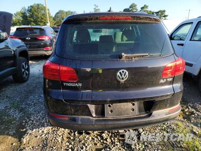2012 Volkswagen Tiguan SE w/Sunroof & Navigation - zdjęcie 5 z 36 - miniatura