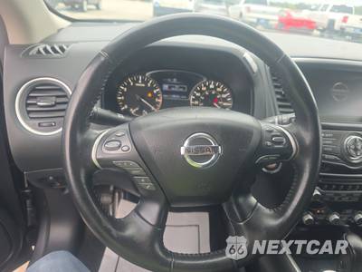 2020 Nissan Pathfinder SV - zdjęcie 10 z 18 - miniatura