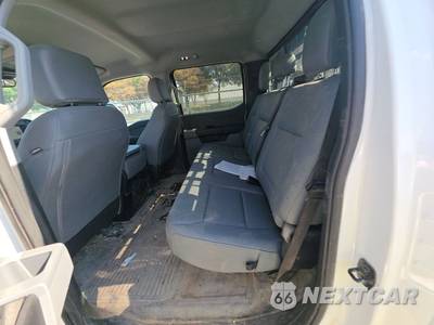 2025 Ford Super Duty F-250 XL Crew Cab Long Bed - zdjęcie 19 z 29 - miniatura