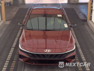 2025 Hyundai Elantra SEL Sport - zdjęcie 2 z 18 - miniatura