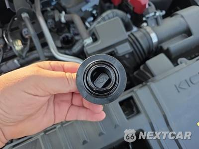 2026 Nissan Kicks SR - zdjęcie 9 z 28 - miniatura