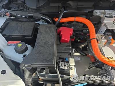 2024 Nissan Ariya EVOLVE+ - zdjęcie 18 z 32 - miniatura
