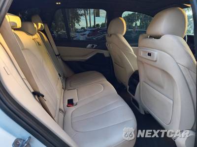 2020 BMW X5 Sports Activity Vehicle sDrive40i - zdjęcie 44 z 50 - miniatura