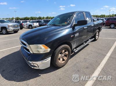 2017 Ram 1500 SLT Extended Cab Medium Bed