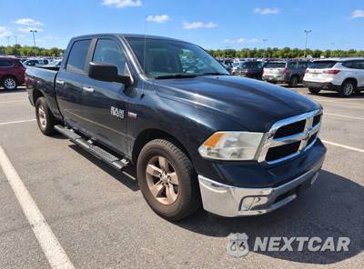 2017 Ram 1500 SLT Extended Cab Medium Bed - zdjęcie 2 z 7 - miniatura