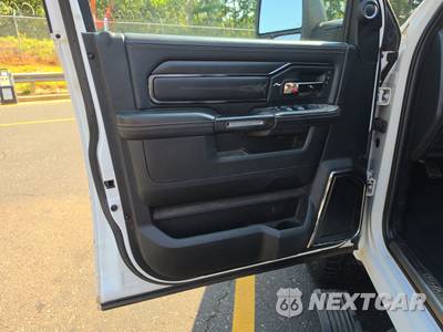 2023 Ram 2500 Limited Extended Crew Cab Medium Bed - zdjęcie 9 z 24 - miniatura