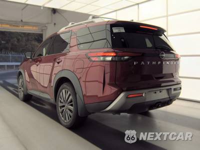 2022 Nissan Pathfinder SL - zdjęcie 6 z 25 - miniatura