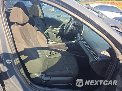 2024 Hyundai Elantra SEL - zdjęcie 8 z 28 - miniatura