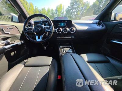 2021 Mercedes-Benz GLA 250 4MATIC - zdjęcie 11 z 29 - miniatura