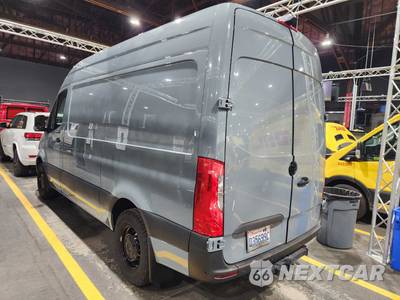 2023 Mercedes-Benz Sprinter 2500 Cargo Van Standard Roof 144.0" WB - zdjęcie 16 z 29 - miniatura