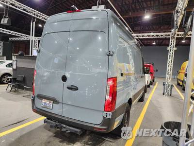 2023 Mercedes-Benz Sprinter 2500 Cargo Van Standard Roof 144.0" WB - zdjęcie 24 z 29 - miniatura