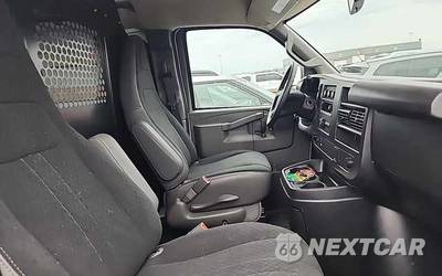 2025 GMC Savana 2500 Cargo Van 1WT 135.0" WB - zdjęcie 20 z 29 - miniatura