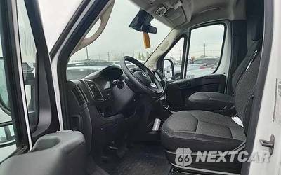 2025 Ram ProMaster 2500 Cargo Van Tradesman w/Passenger Seat Low Roof 136.0" WB - zdjęcie 11 z 26 - miniatura