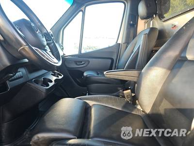 2023 Mercedes-Benz Sprinter 2500 Cargo Van Standard Roof 144.0" WB - zdjęcie 7 z 29 - miniatura