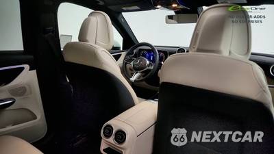 2025 Mercedes-Benz GLC 350e - zdjęcie 42 z 50 - miniatura