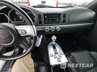 2004 Chevrolet SSR Regular Cab Short Bed - zdjęcie 11 z 29 - miniatura