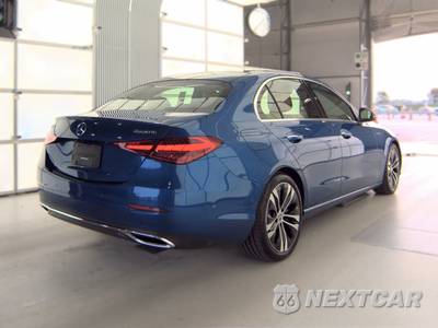 2022 Mercedes-Benz C 300 4MATIC Sedan - zdjęcie 4 z 28 - miniatura