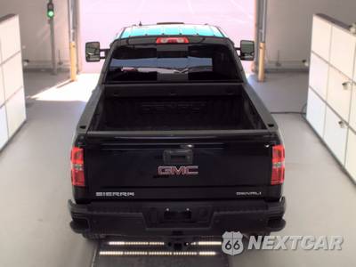 2017 GMC Sierra 3500 Denali HD Crew Cab Medium Bed 5SA - zdjęcie 5 z 31 - miniatura