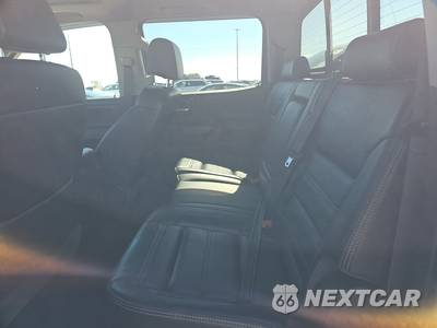 2017 GMC Sierra 3500 Denali HD Crew Cab Medium Bed 5SA - zdjęcie 13 z 31 - miniatura