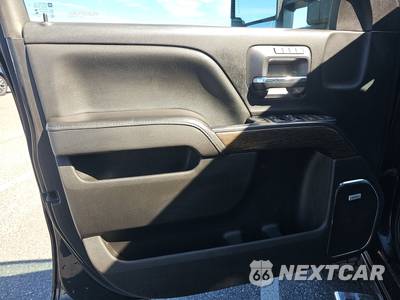 2017 GMC Sierra 3500 Denali HD Crew Cab Medium Bed 5SA - zdjęcie 9 z 31 - miniatura